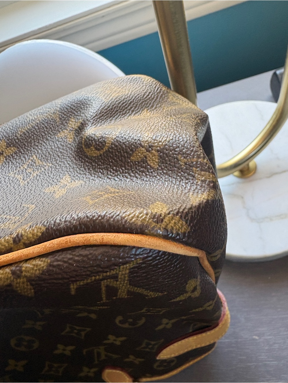 Louis Vuitton Batignolles Tote in Dark Brown with leather trim.  COA - Picture 8 of 13